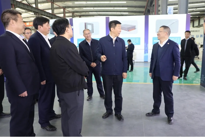 陜西省委常委、延安市委...